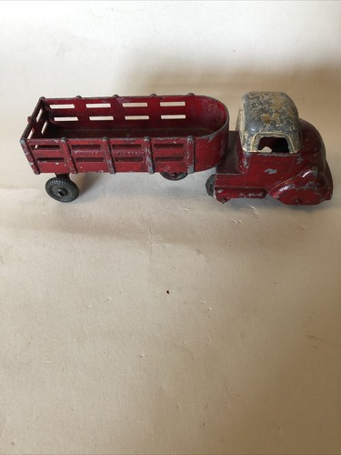 Vintage diecast louis marx - diecast,