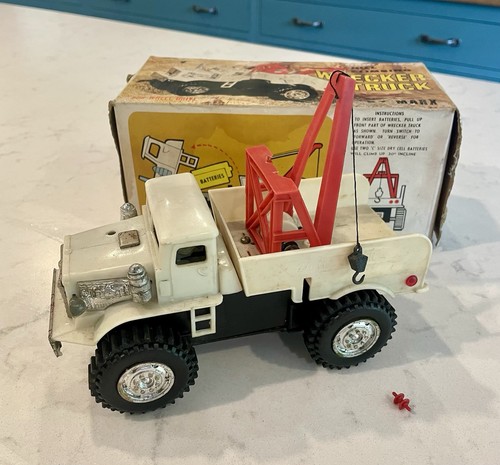 Vintage marx wrecker - wrecker, truck